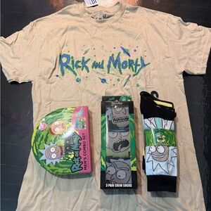 Rick and Morty Graphic Tee with Socks & Brief with socks combo set NEW